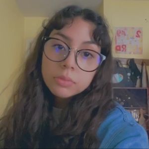 Meet your Posher, Maria luisa